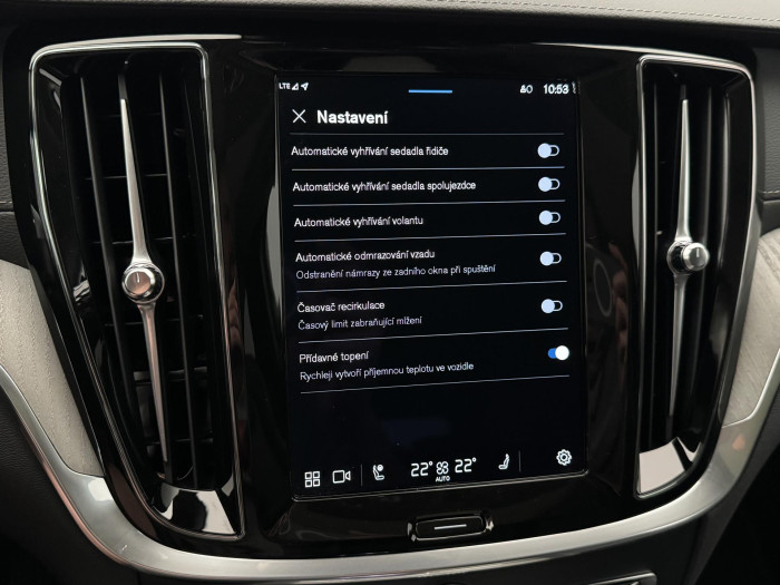 Volvo V60 CC B5 AWD ULTIMATE AUT 1.maj. 2.0 CC CC