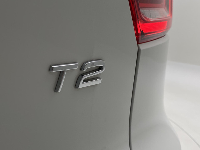 Volvo XC40 T2 MOMENTUM CORE AUT CZ 1.5 Momentum