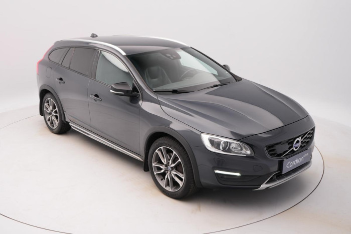 Volvo V60 CROSS COUNTRY D4 AWD SUMMUM 2.4 d Summum