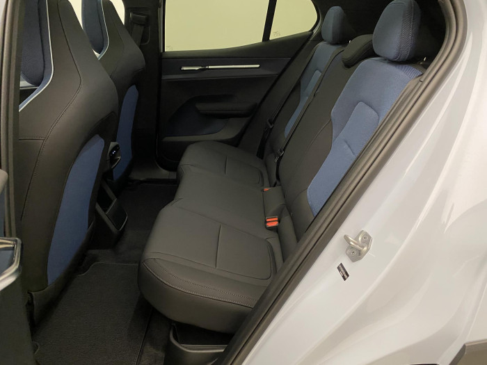 Volvo EX30 CROSS COUNTRY TWIN ULTRA
