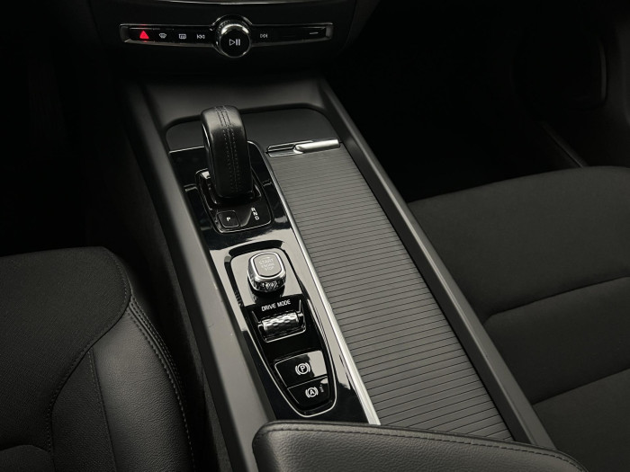 Volvo V60 B4 MOMENTUM AUT 2.0 Momentum