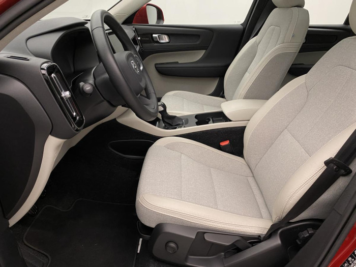 Volvo XC40 D3 MOMENTUM AUT 2.0 d Momentum