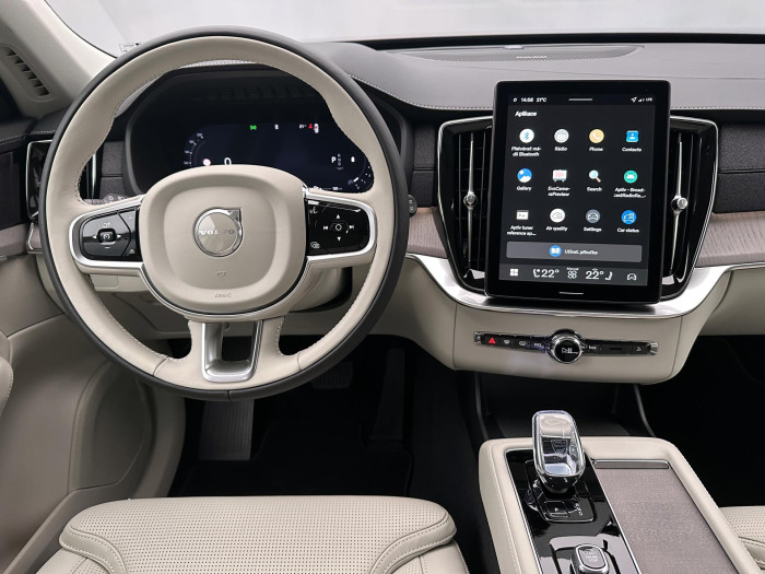 Volvo XC90 B5 AWD AUT DARK PLUS 7 míst