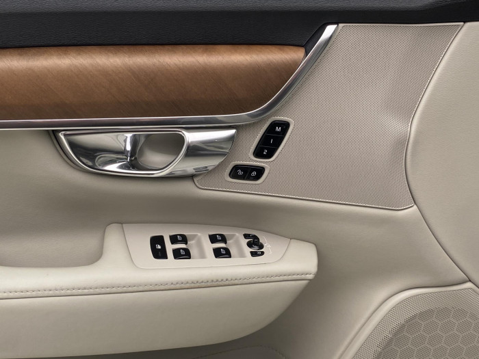 Volvo S90 T6 AWD INSCRIPTION AUT CZ