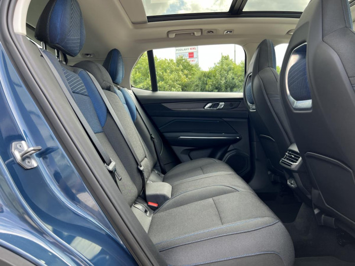 Lynk & Co 01 HEV Aut 1.maj.