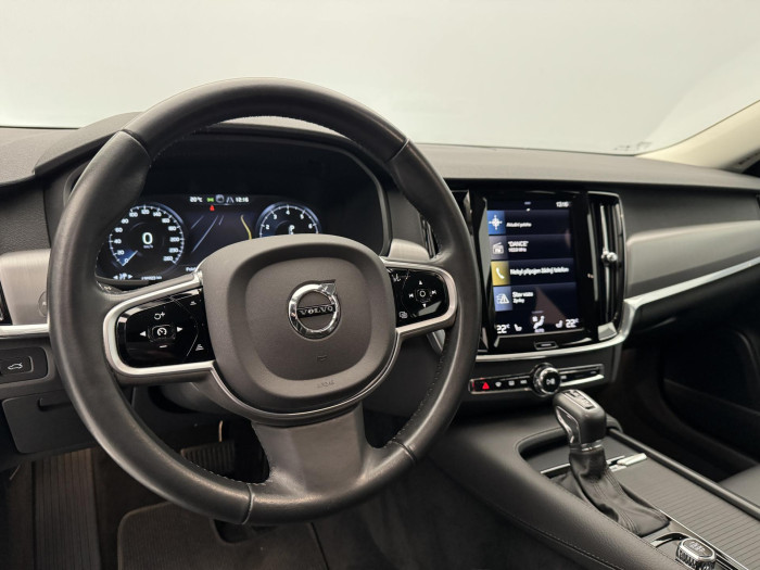 Volvo V90 CC T6 AWD MOMENTUM 2.0 CC CC Momentum
