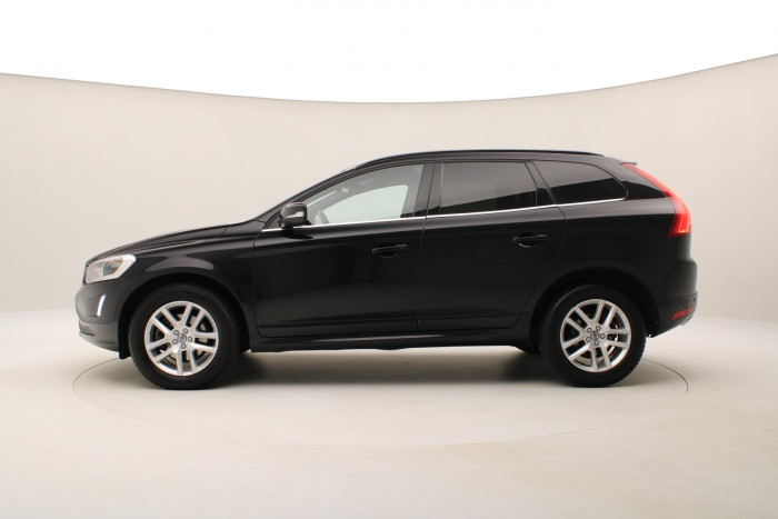 Volvo XC60 D4 AWD MOMENTUM AUT PANORAMA 2.4 d Panorama Momentum