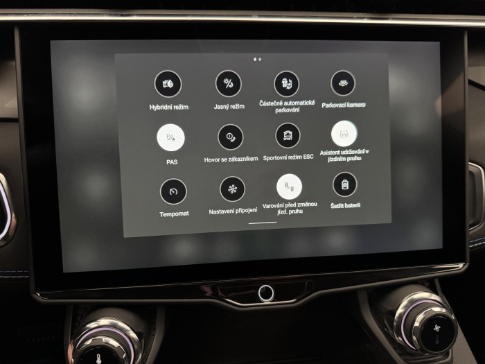 Lynk & Co 01 PHEV DCT AUT REZERVACE