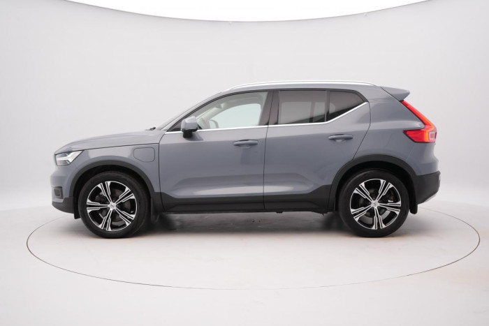 Volvo XC40 T5 RECHARGE REZERVACE