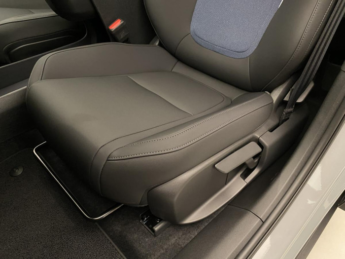 Volvo EX30 PURE ELECTRIC AWD TWIN PLUS