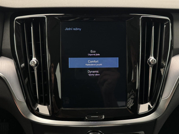 Volvo V60 D3 MOMENTUM CZ 2.0 d Momentum