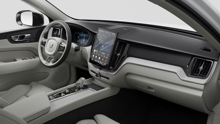 Volvo XC60 B5 AWD AUT DARK PLUS