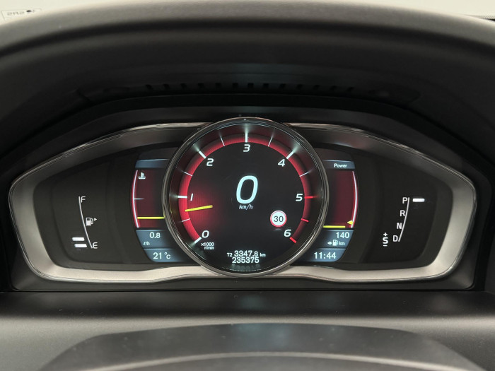 Volvo XC60 D5 AWD SUMMUM 2.4 d Summum