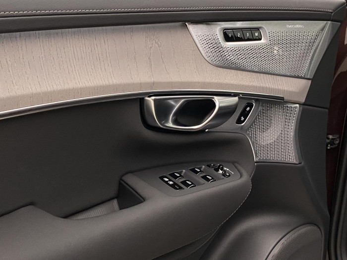Volvo XC90 T8 AWD RECHARGE BRIGHT PLUS 7m