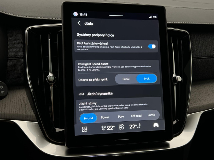 Volvo XC90 T8 AWD RECHARGE DARK ULTRA AUT