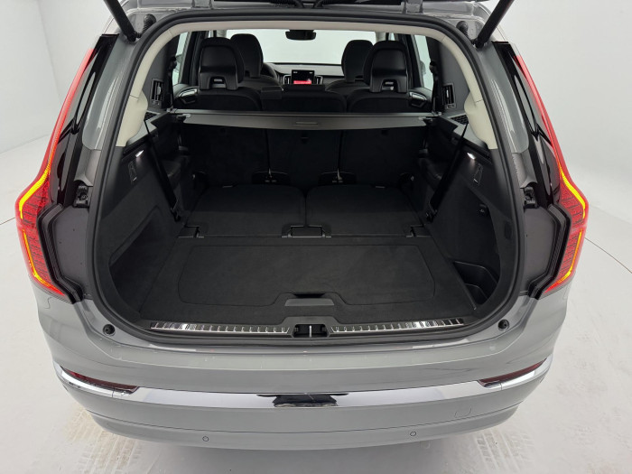 Volvo XC90 T8 AWD AUT RECHARGE CORE 7míst