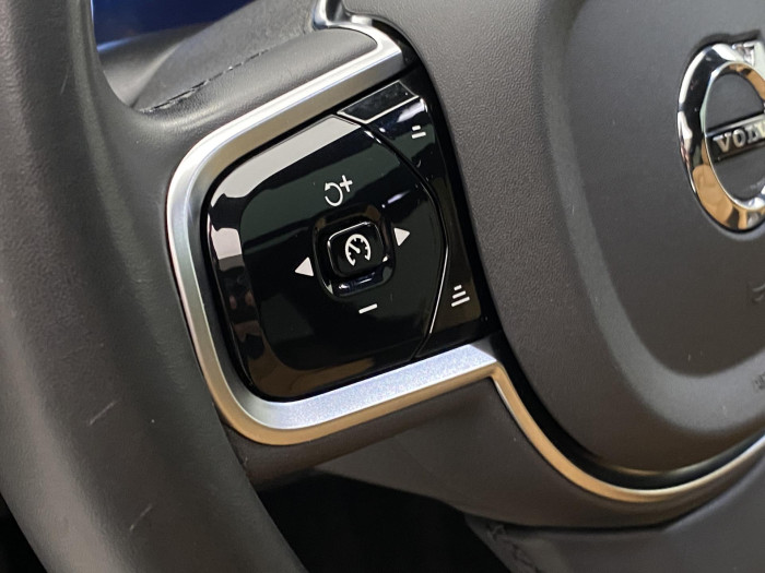 Volvo V90 CC B4 AWD ULTIMATE AUT CZ 2.0 CC CC