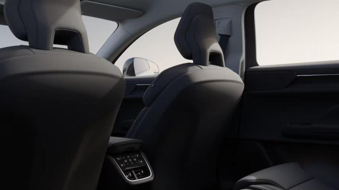 Volvo ES90 PURE ELECTRIC CORE