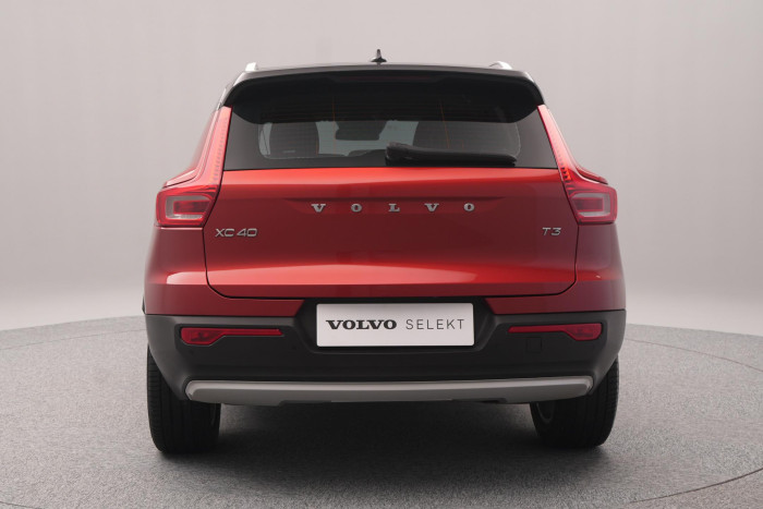 Volvo XC40 T3 MOMENTUM CZ 1. maj. 1.5 Momentum