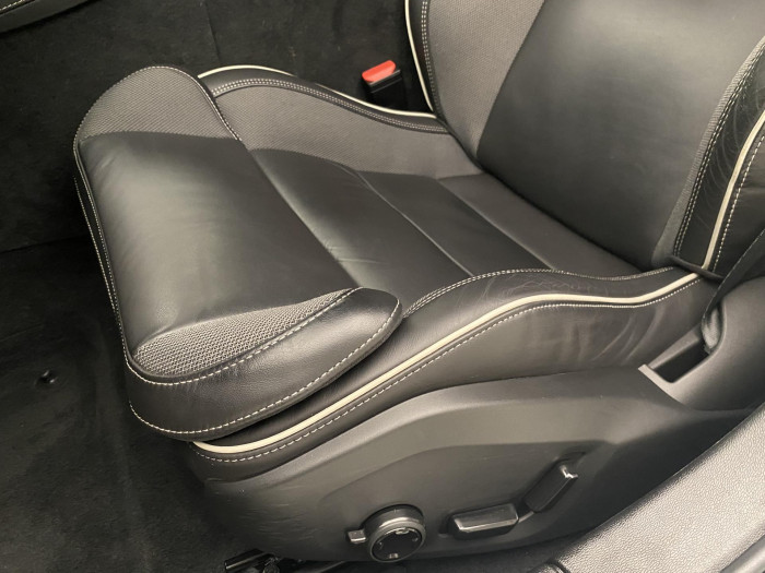 Volvo S60 T6 AWD PLUS DARK RECHARGE AUT