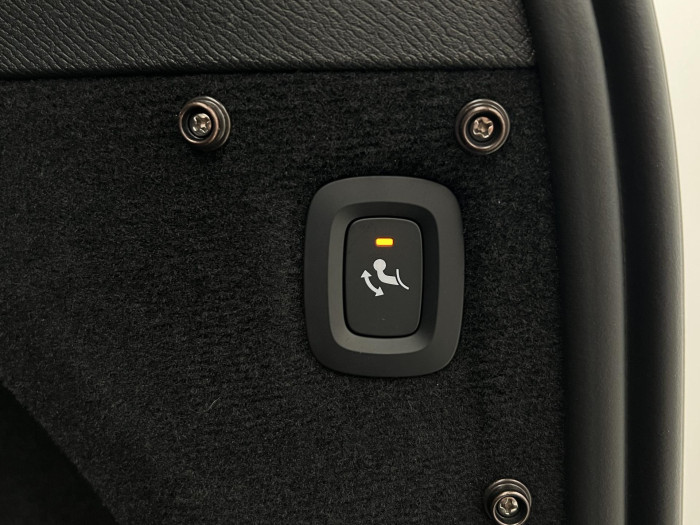 Volvo XC90 T8 AWD RECHARGE ULTRA BRIGHT