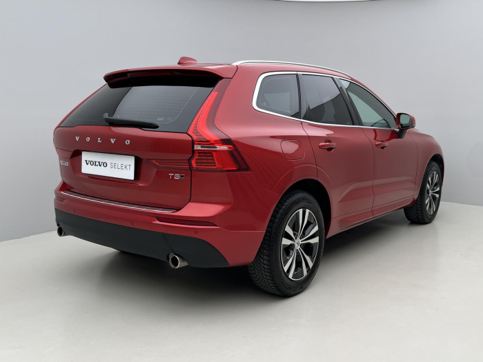 Volvo XC60 T5 AWD MOMENTUM PRO AUT 2.0 Momentum