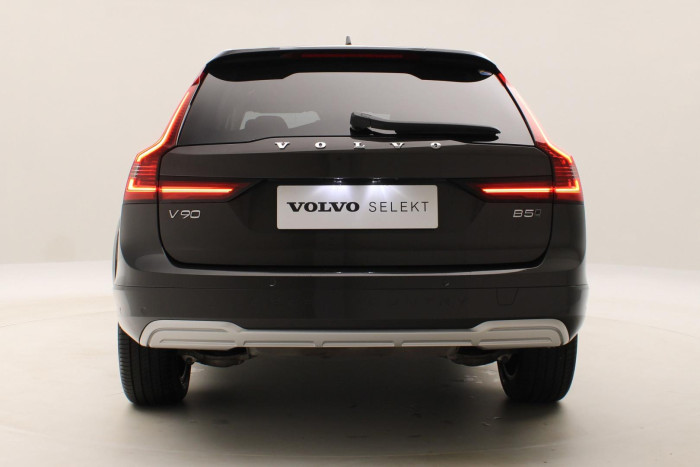 Volvo V90 CC B5 AWD ULTIMATE REZERVACE 2.0 CC CC