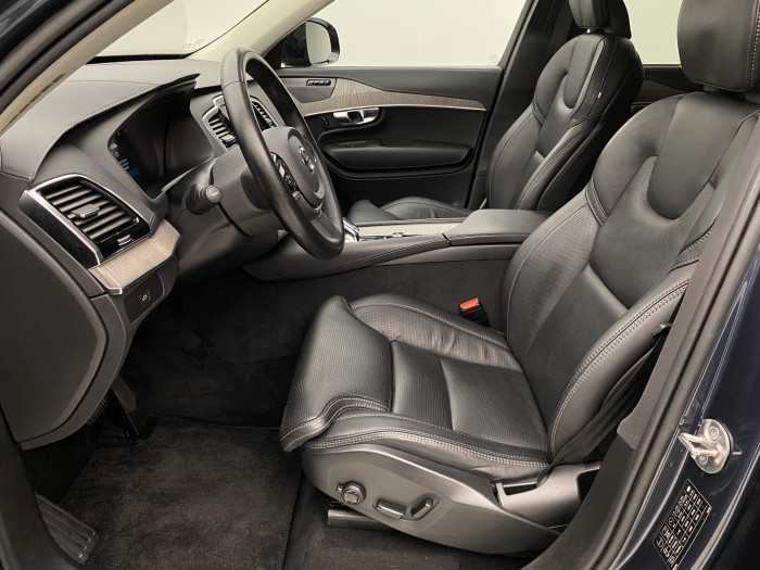 Volvo XC90 B5 AWD PLUS DARK AUT CZ 7míst