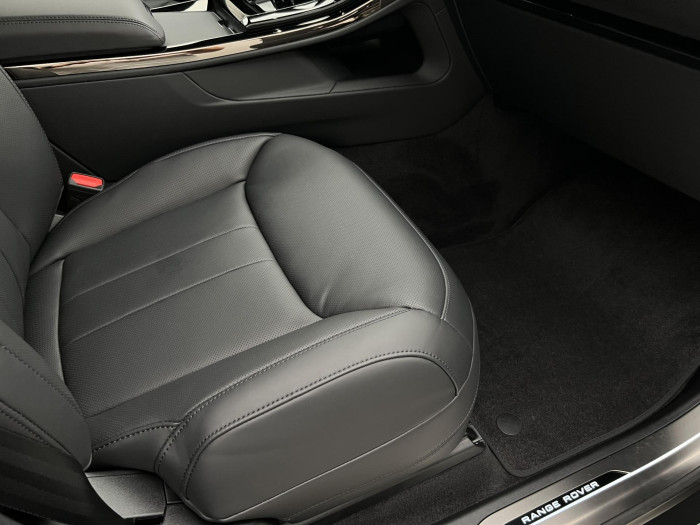 Land Rover Range Rover Sport D300 DYNAMIC HSE AWD Aut 3.0 d Dynamic