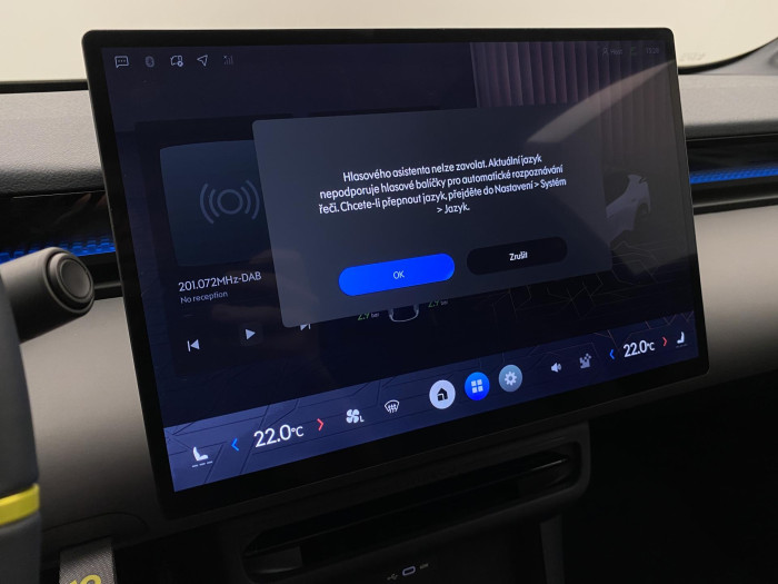 Lynk & Co 02 MORE PŘEDVÁDĚCÍ VŮZ