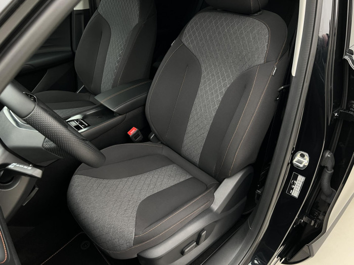 MG HS 1.5 TGI EMOTION 7DCT AUT CZ