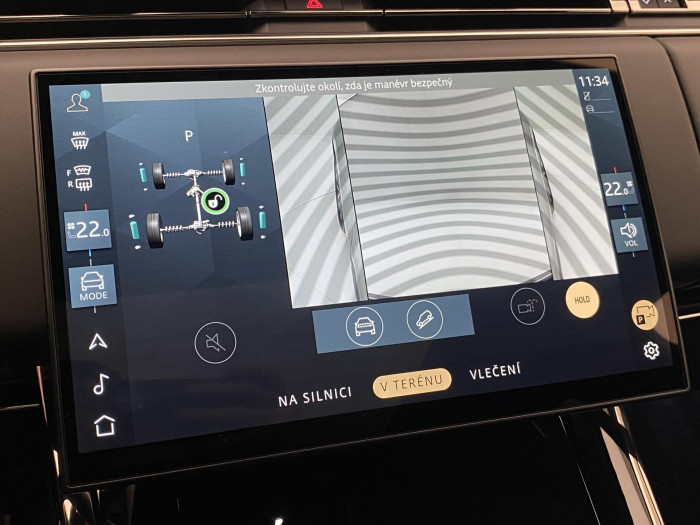 Land Rover Range Rover Sport D250 DYNAMIC SE AWD REZERVACE 3.0 d Dynamic SE