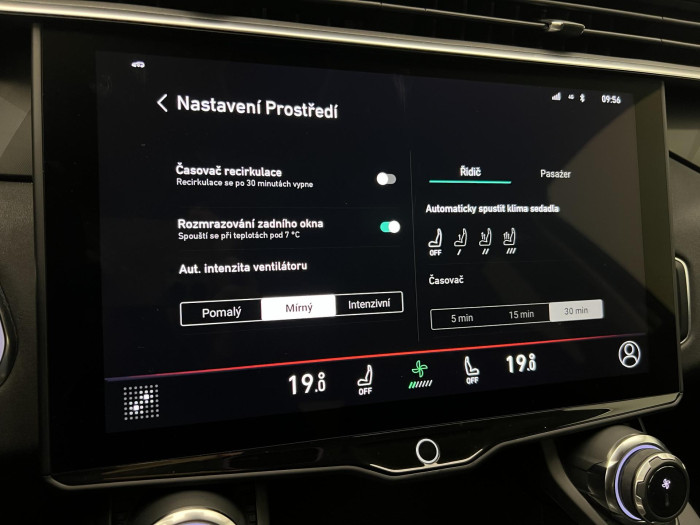 Lynk & Co 01 PHEV DCT AUT