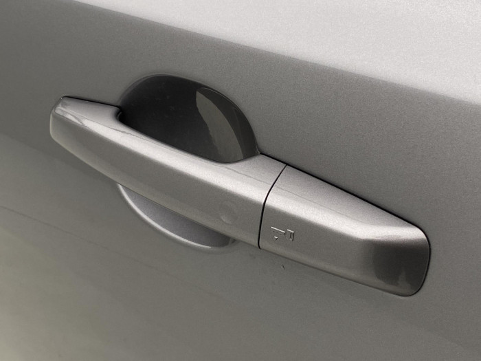 Jaguar XF D200 R-DYNAMIC SE AWD AUT 2.0 d Dynamic SE