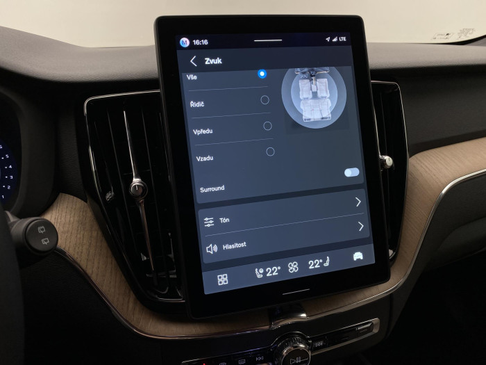 Volvo XC60 B5 AWD AUT DARK PLUS