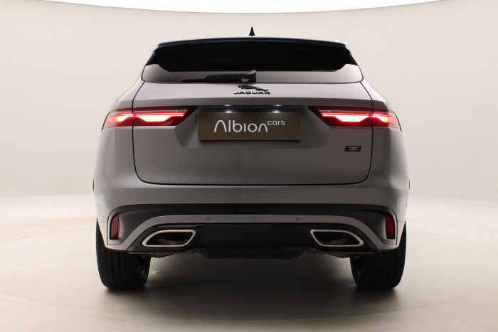 Jaguar F-Pace D300 R-DYNAMIC HSE REZERVACE 3.0 d Dynamic