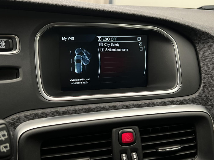 Volvo V40 D2 MOMENTUM 2.0 d Momentum