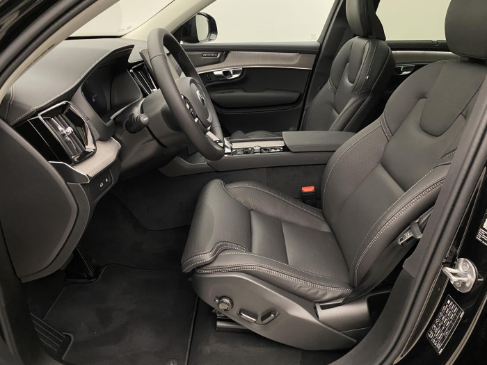Volvo XC90 T8 AWD RECHARGE DARK PLUS 7m