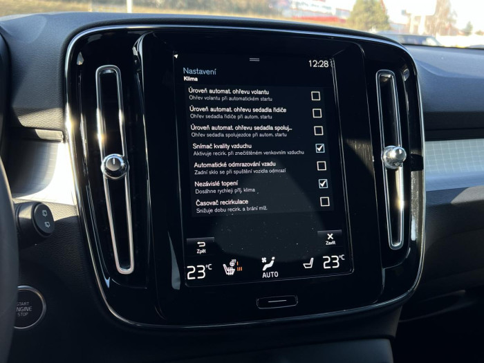Volvo XC40 B4 MOMENTUM Aut 1.maj. 2.0 Momentum