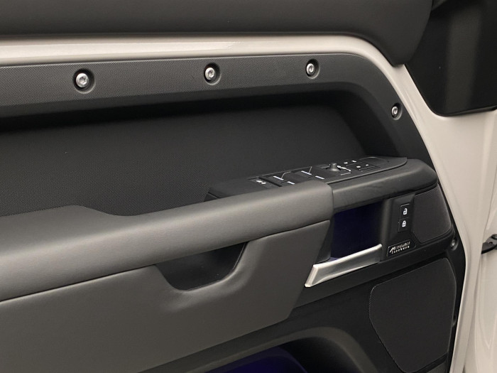 Land Rover Defender 110 D350 X-Dynamic HSE 3.0 d Dynamic