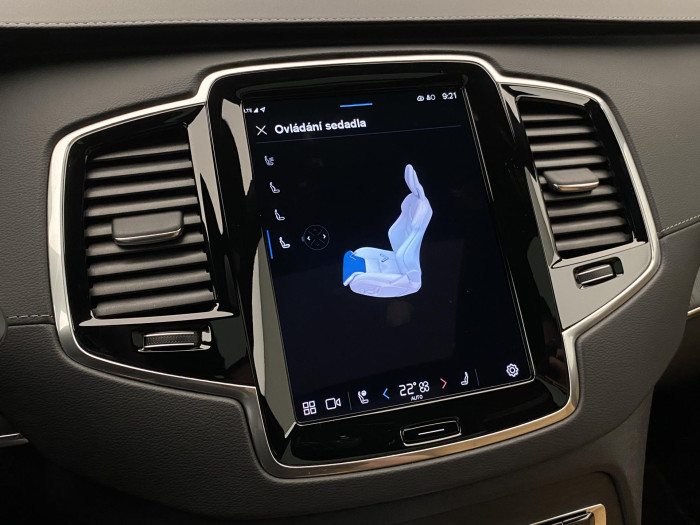 Volvo XC90 T8 AWD ULTRA DARK AUT CZ 7m