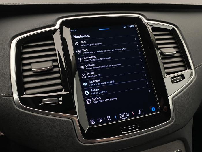 Volvo XC90 B5 AWD PLUS DARK AUT CZ 7míst