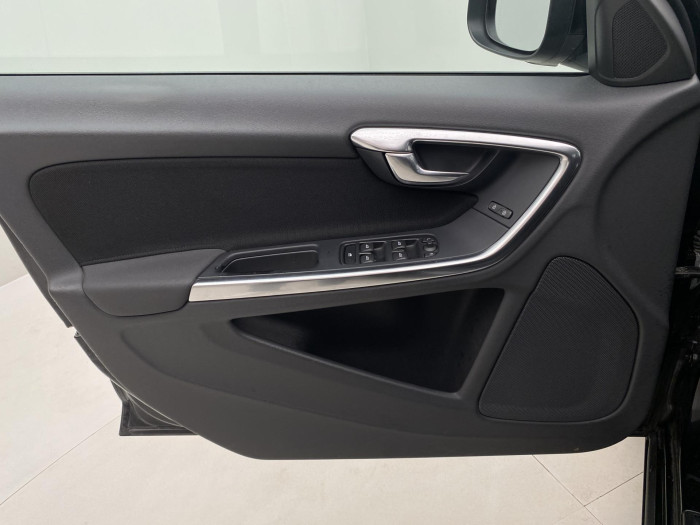 Volvo V60 D3 KINETIC AUT 2.0 d