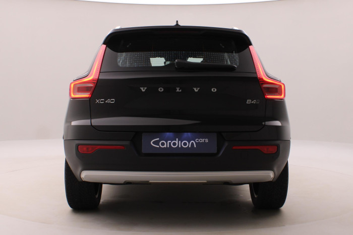 Volvo XC40 B4 AWD INSCRIPTION AUT CZ