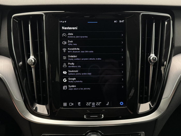 Volvo V60 CC B4 AWD PRO AUT 2.0 CC CC
