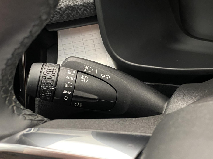 Volvo XC40 T2 CORE AUT CZ