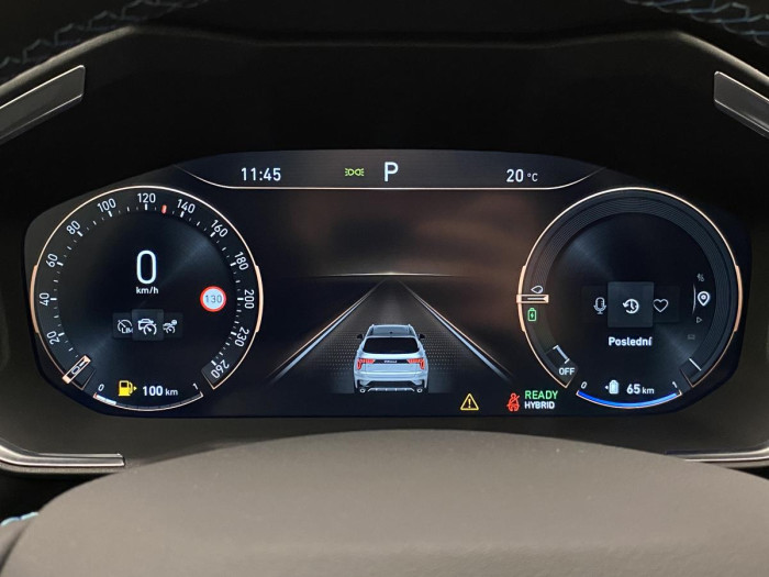 Lynk & Co 01 PHEV DCT AUT REZERVACE