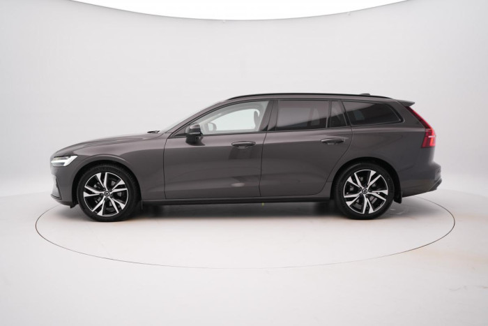 Volvo V60 B4 PLUS DARK AUT