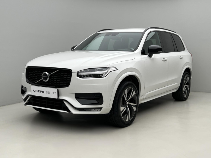 Volvo XC90 B6 AWD R-DESIGN AUT REZERVACE