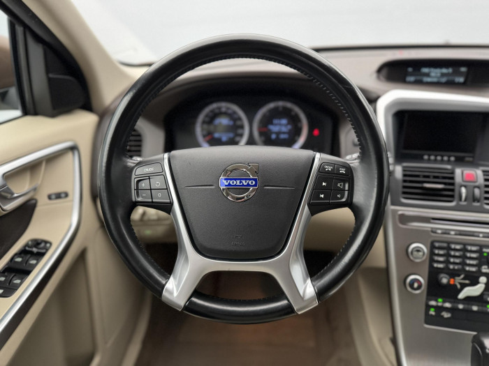 Volvo XC60 2.4D AWD SUMMUM CZ 2.4 d Summum